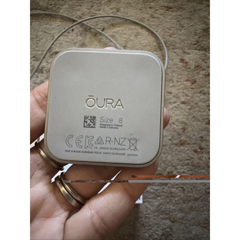 Oura Ring Gen 4 Stealth Black Size 8—READ**2-3 Days Of Battery Life